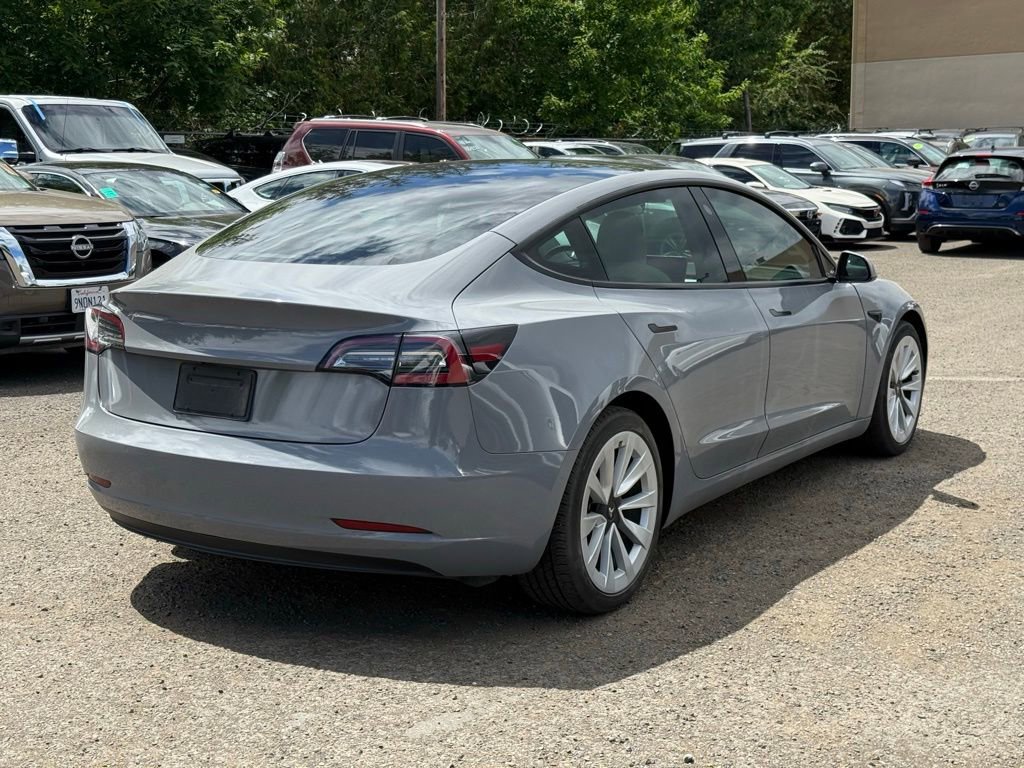 Used 2021 Tesla Model 3 Long Range AWD/4WD image 4