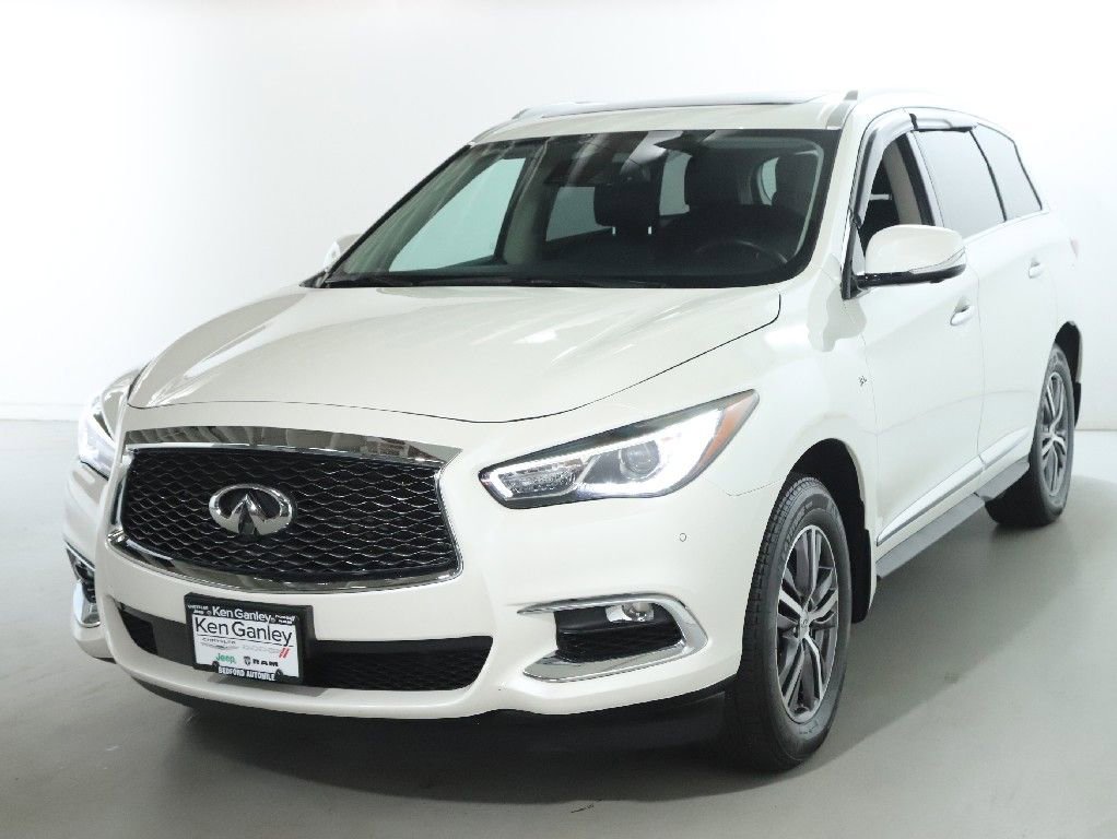 Used 2019 INFINITI QX60 Luxe w/ Essential Package