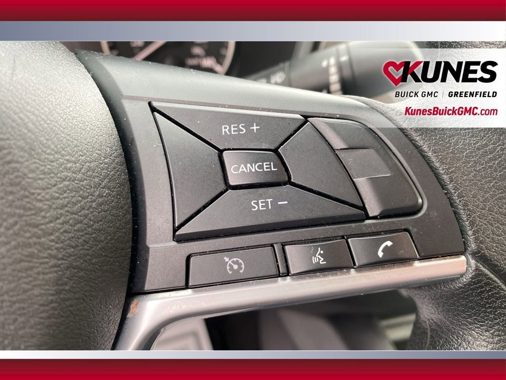 Used 2025 Nissan Altima 2.5 SV image 22