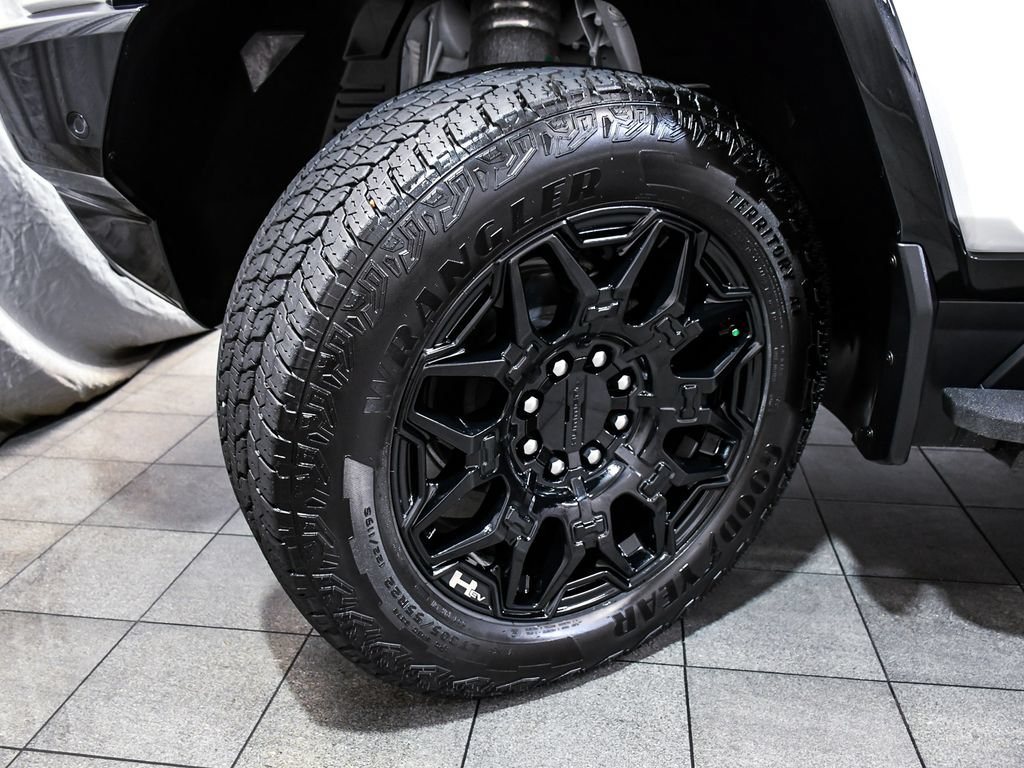 Used 2026 GMC Hummer EV SUV AWD/4WD image 7