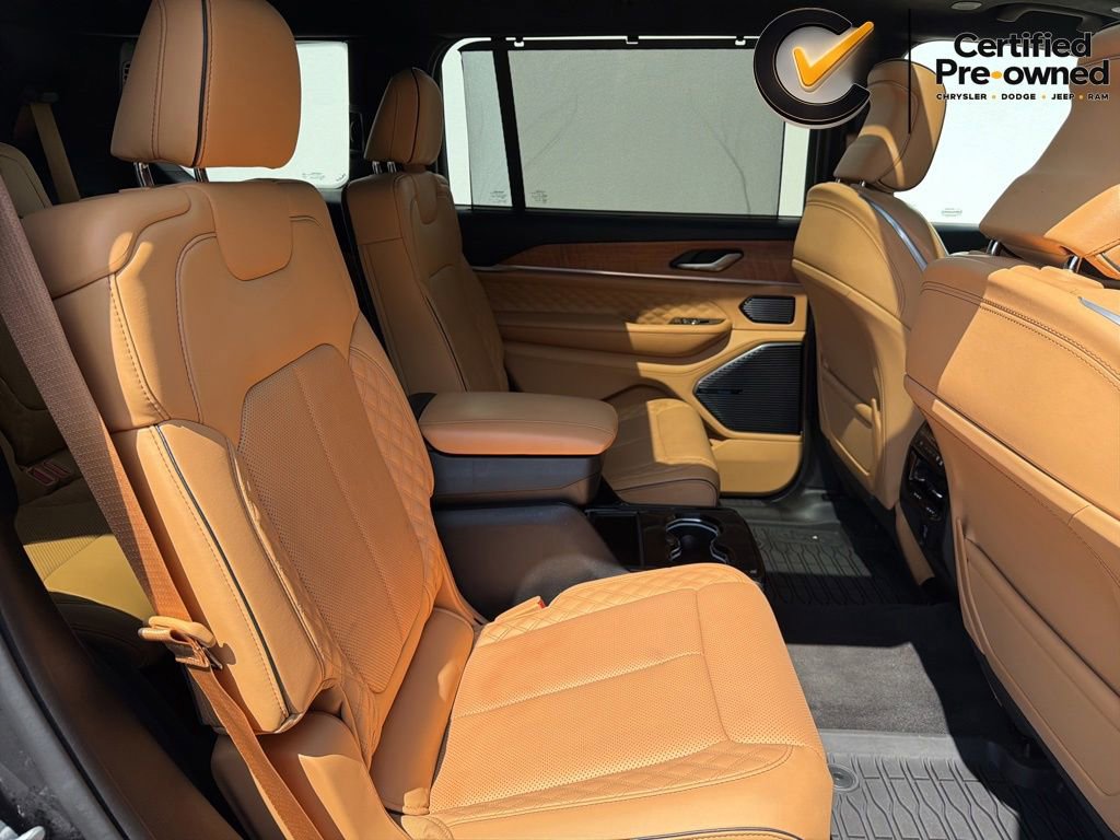 Used 2021 Jeep Grand Cherokee L Summit AWD/4WD image 29