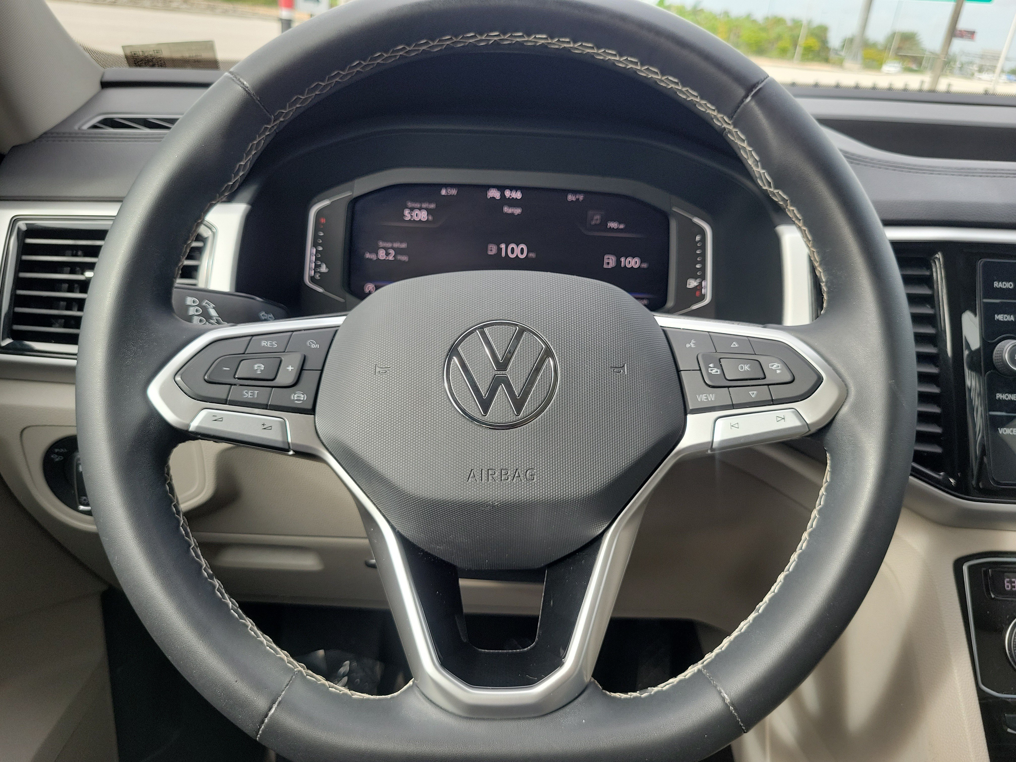Used 2022 Volkswagen Atlas SE FWD image 19