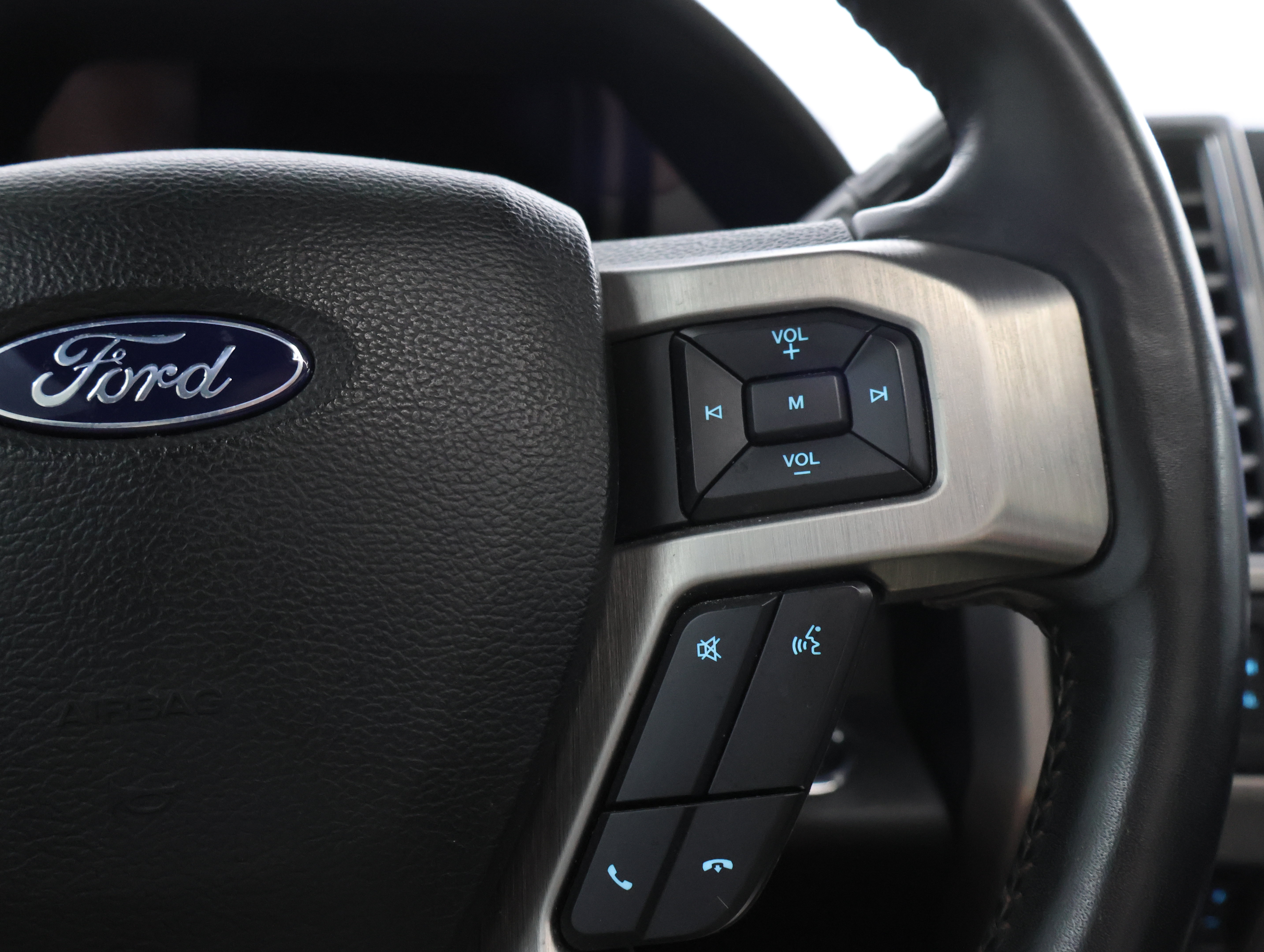 Used 2020 Ford F250 Platinum AWD/4WD image 15