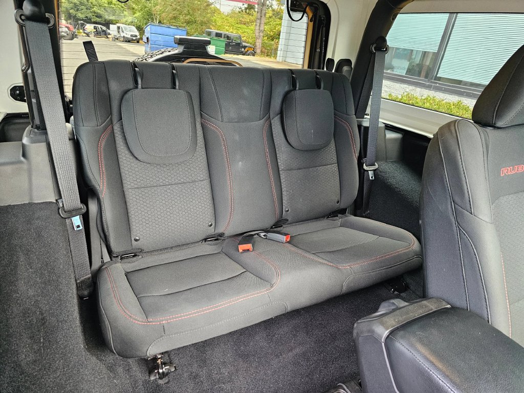 Used 2021 Jeep Wrangler Rubicon AWD/4WD image 12