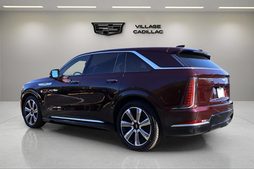 New 2025 Cadillac Escalade IQ Luxury 2 AWD/4WD image 3