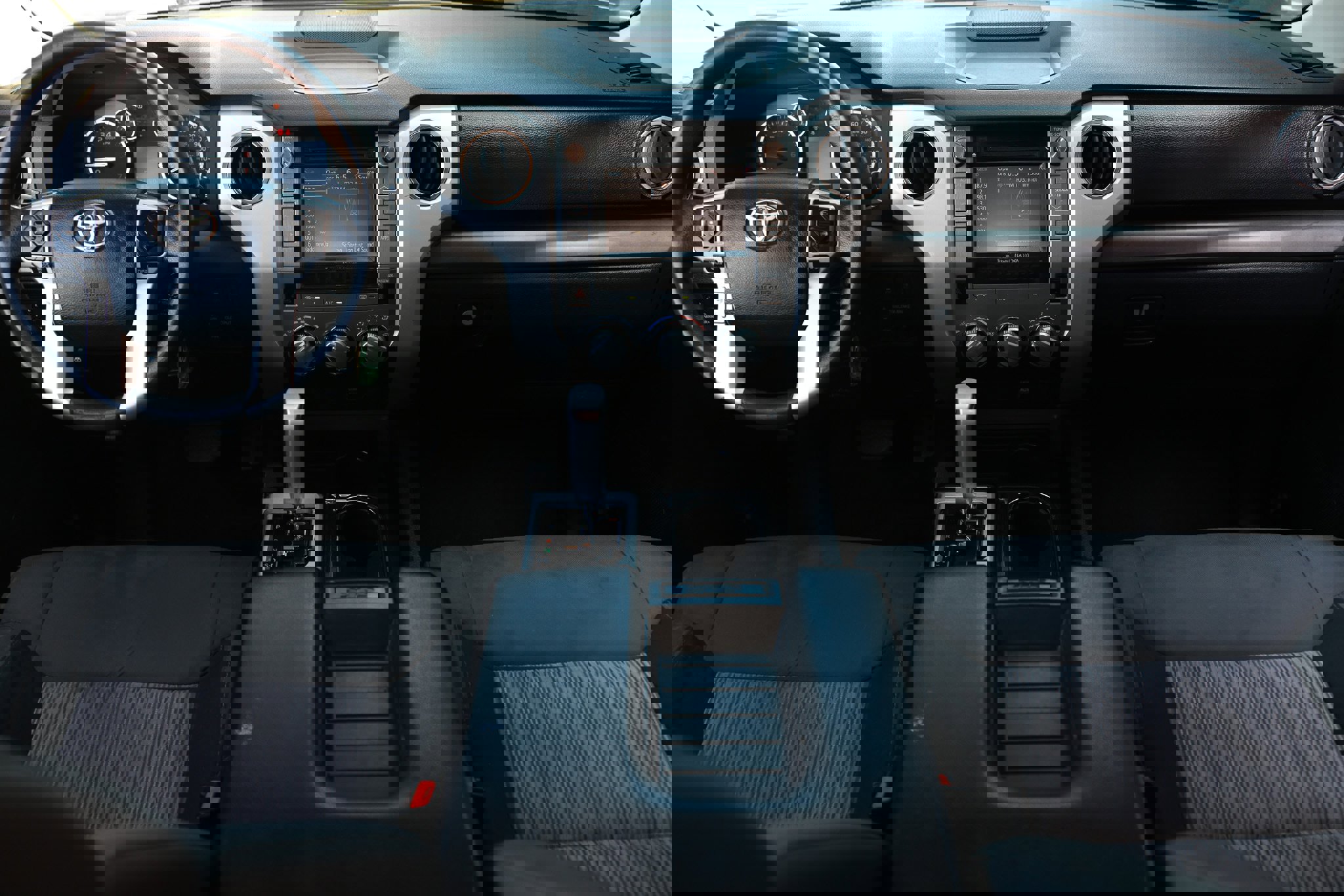 Used 2017 Toyota Tundra SR5 w/ SR5 Upgrade Package image 28