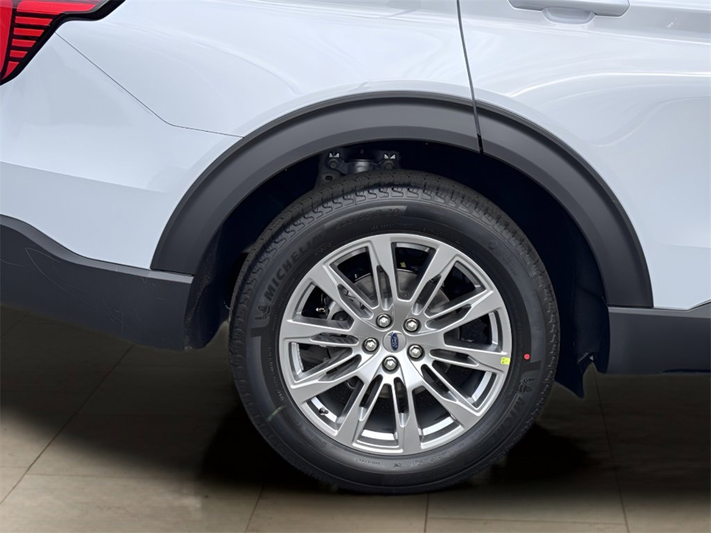 New 2026 Ford Explorer Active w/ Active Comfort Package image 39