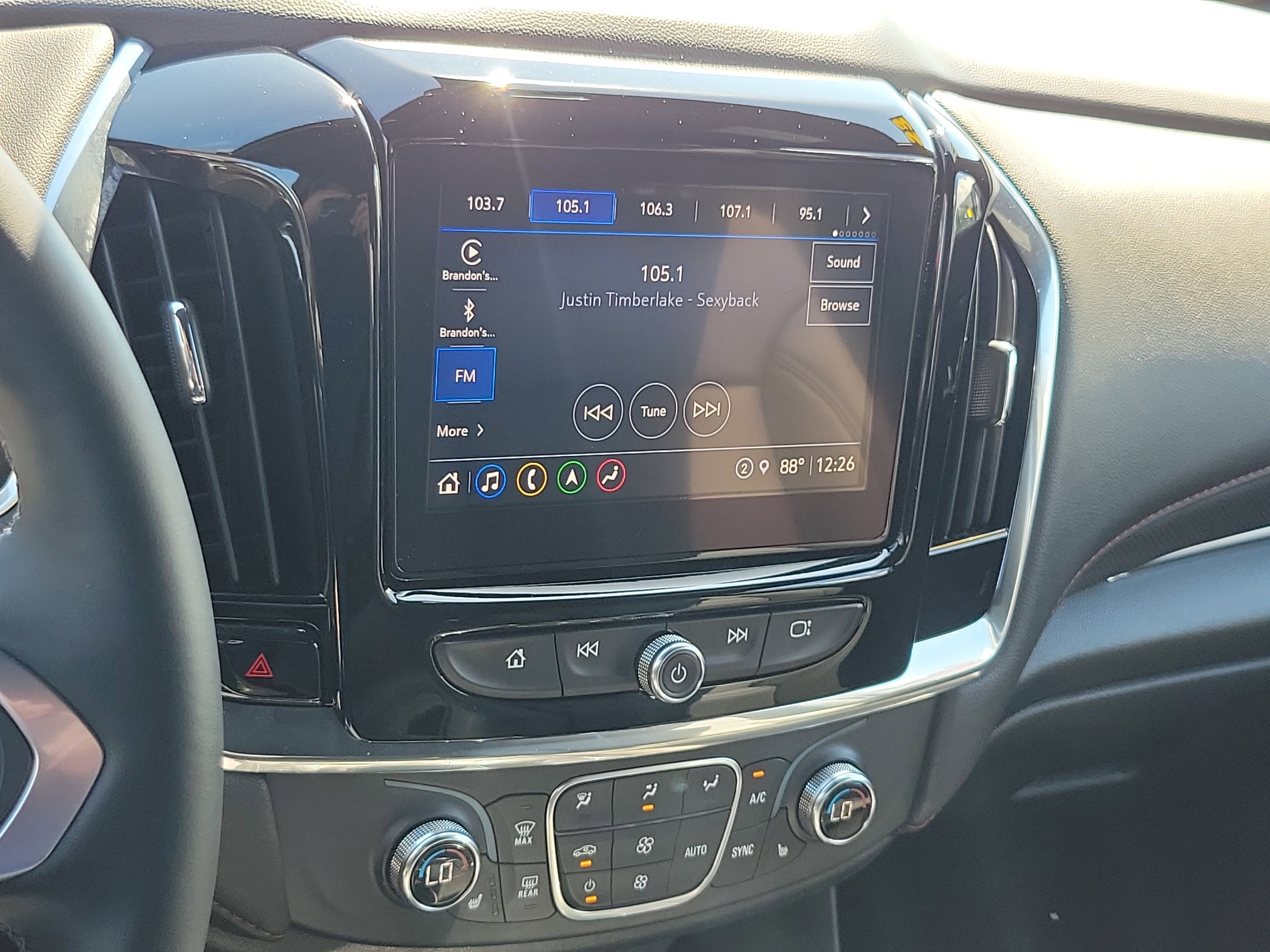 Used 2023 Chevrolet Traverse RS image 23