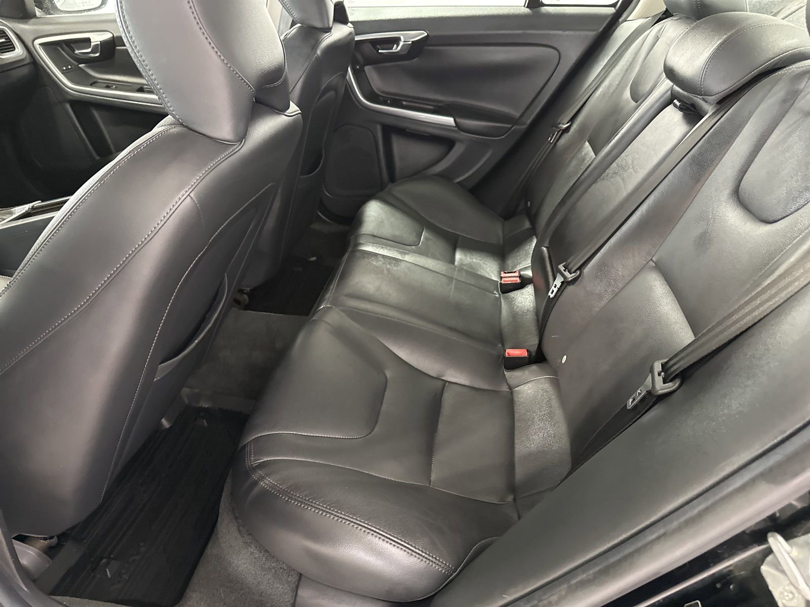 Used 2015 Volvo S60 T5 Premier image 14