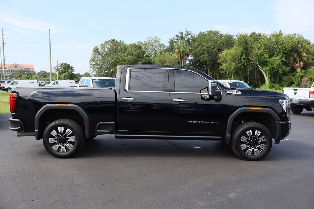 Certified 2024 GMC Sierra 3500 Denali w/ Denali Reserve Package AWD/4WD image 10