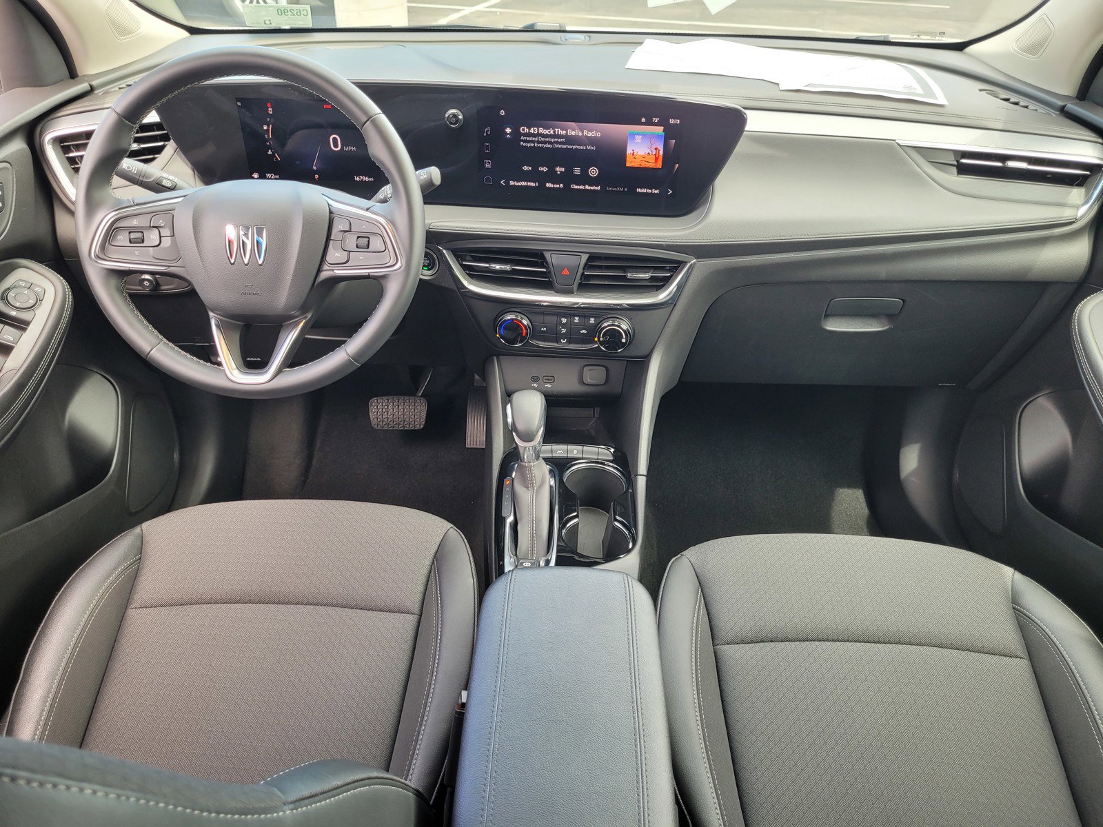 Used 2025 Buick Encore GX Preferred FWD image 15