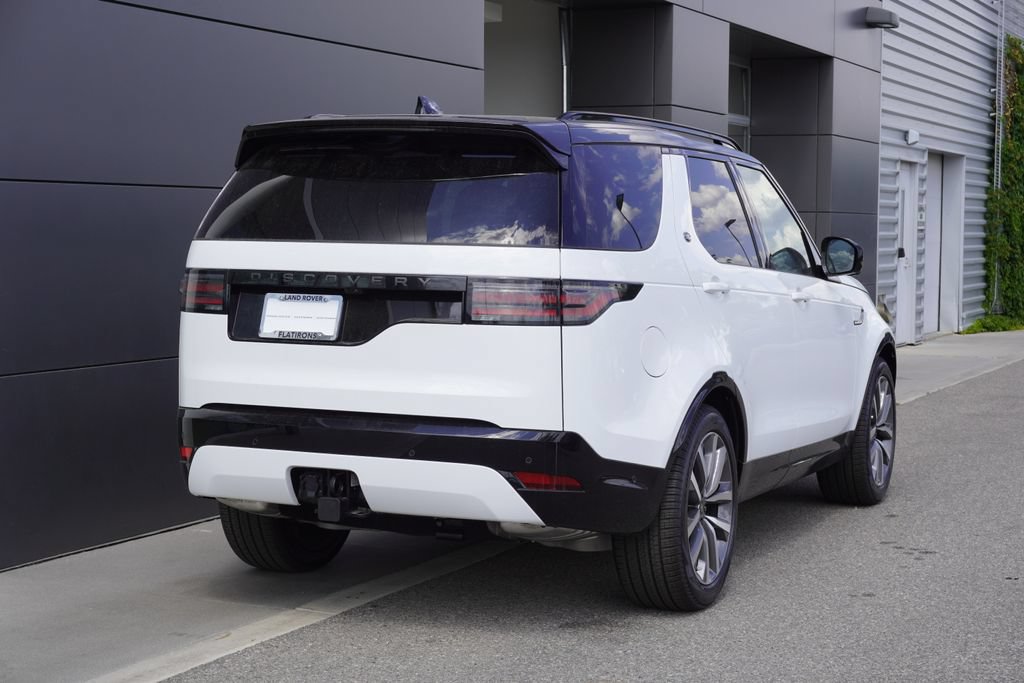 New 2026 Land Rover Discovery Dynamic SE AWD/4WD image 2