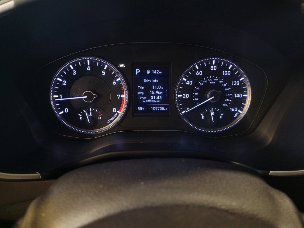 Used 2020 Hyundai Santa Fe SE FWD image 23