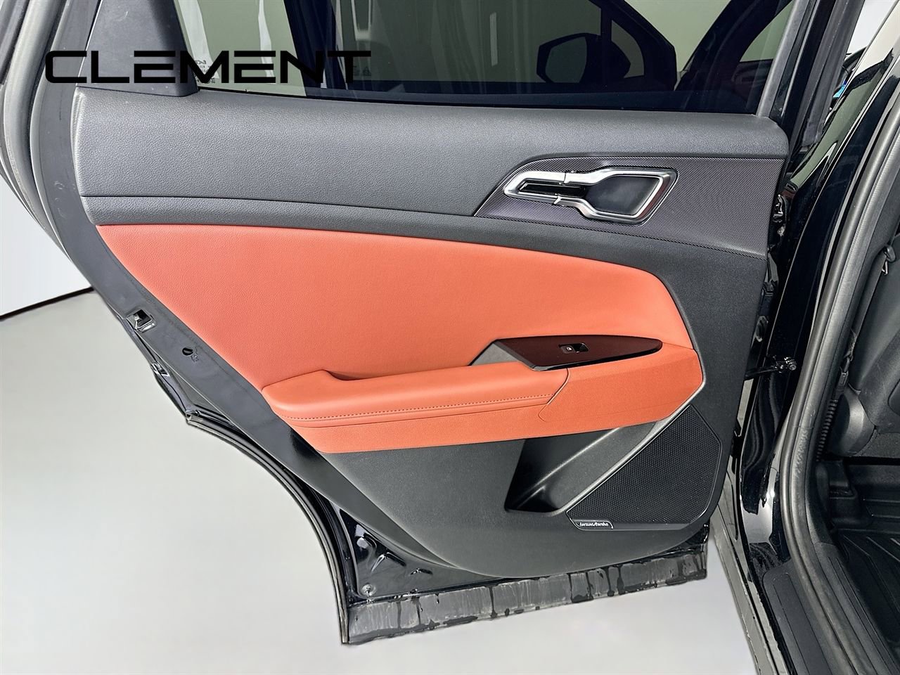 Used 2023 Kia Sportage SX image 31