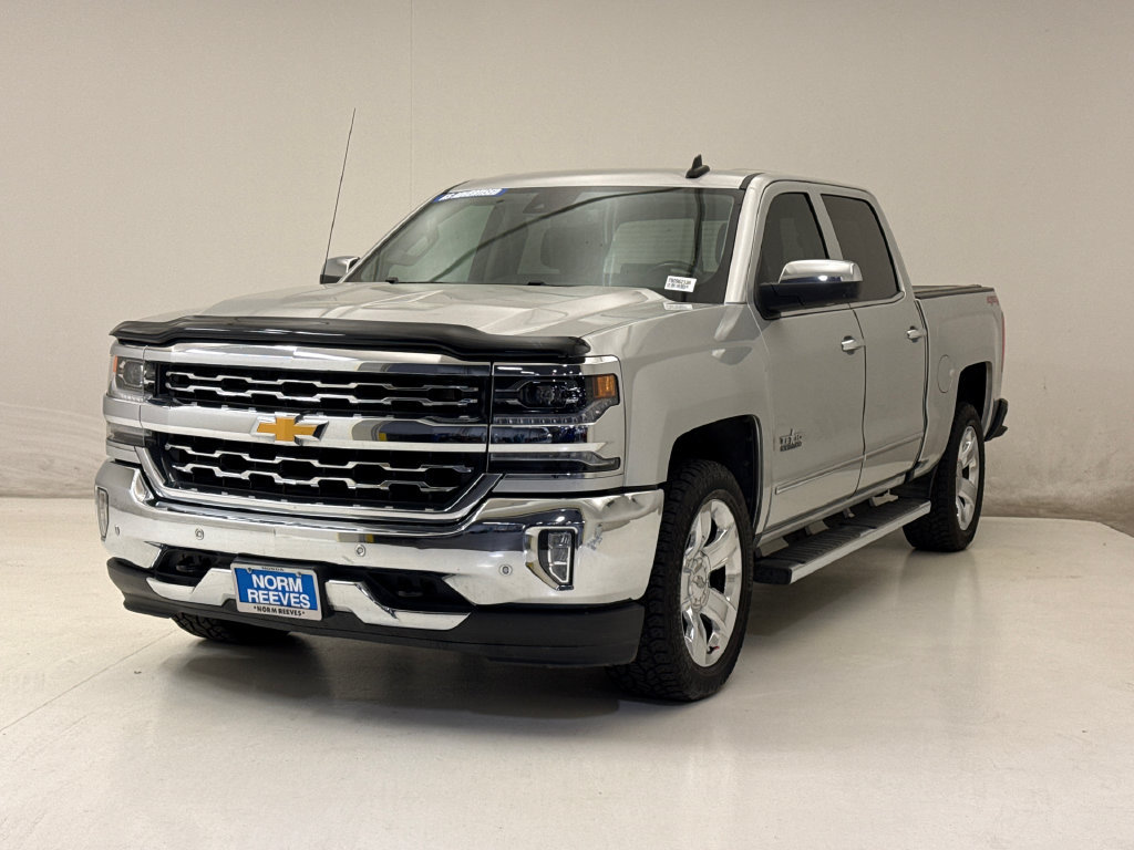 Used 2018 Chevrolet Silverado 1500 LTZ w/ Texas Edition AWD/4WD image 2