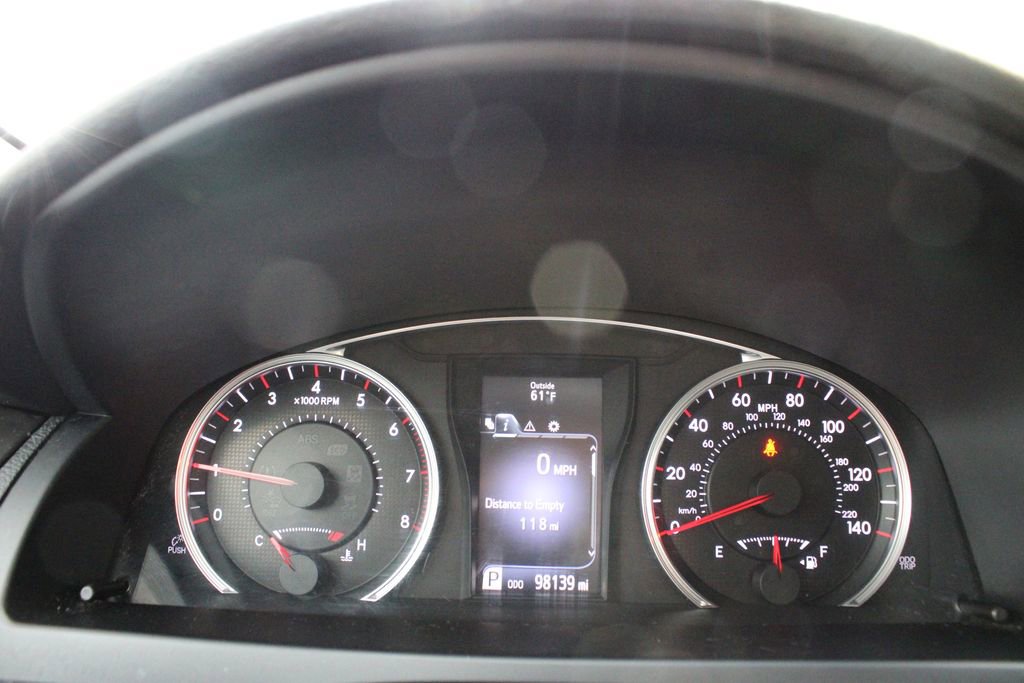 Used 2015 Toyota Camry SE FWD image 32