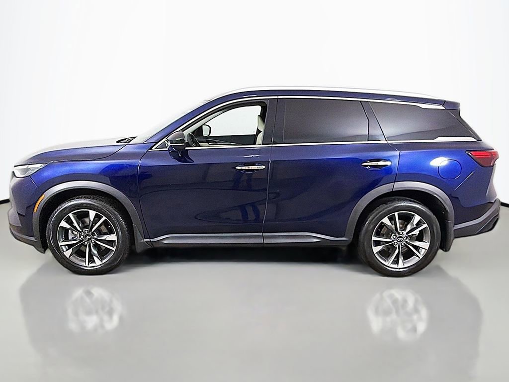 Used 2023 INFINITI QX60 Luxe w/ Cargo Package AWD/4WD image 16