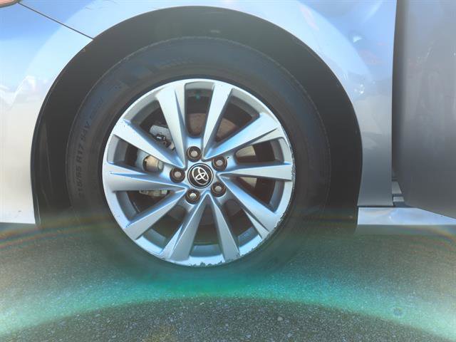 Used 2024 Toyota Camry LE image 14