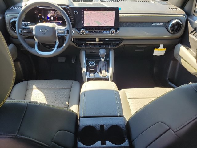 New 2026 Chevrolet Colorado ZR2 w/ Technology Package AWD/4WD image 18