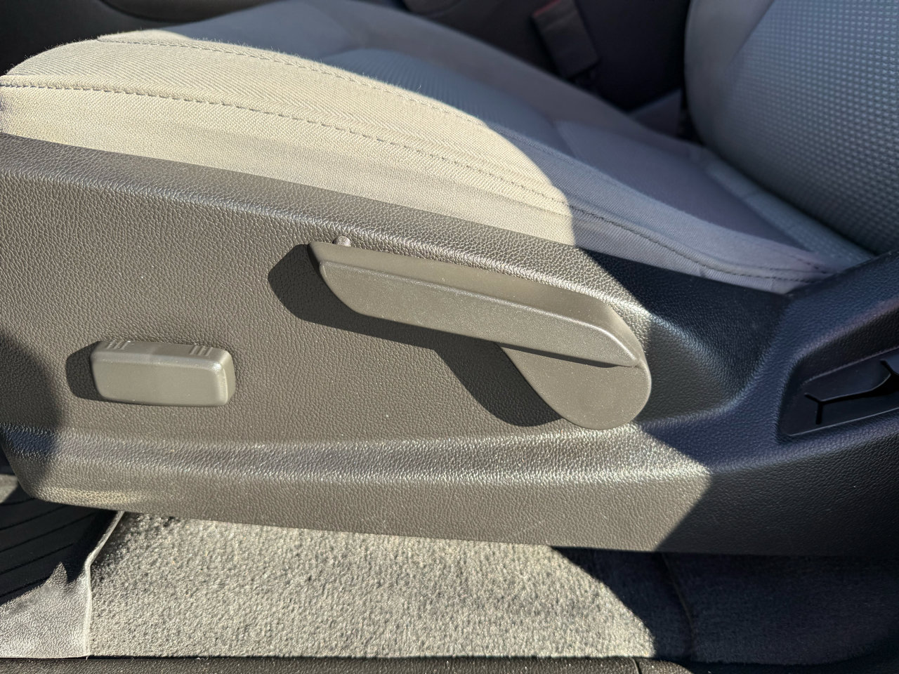 Used 2020 Chevrolet Colorado W/T w/ WT Convenience Package image 12