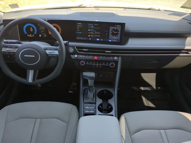 Used 2025 Hyundai Sonata SE image 18