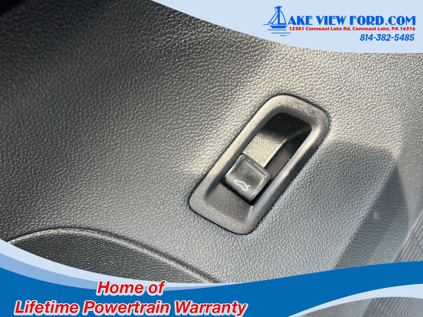 Used 2024 Volkswagen Atlas Cross Sport SEL AWD/4WD image 23