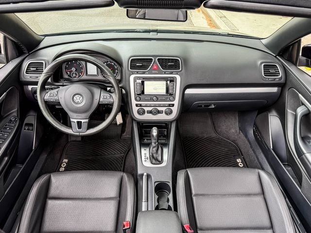 Used 2016 Volkswagen Eos Komfort image 24