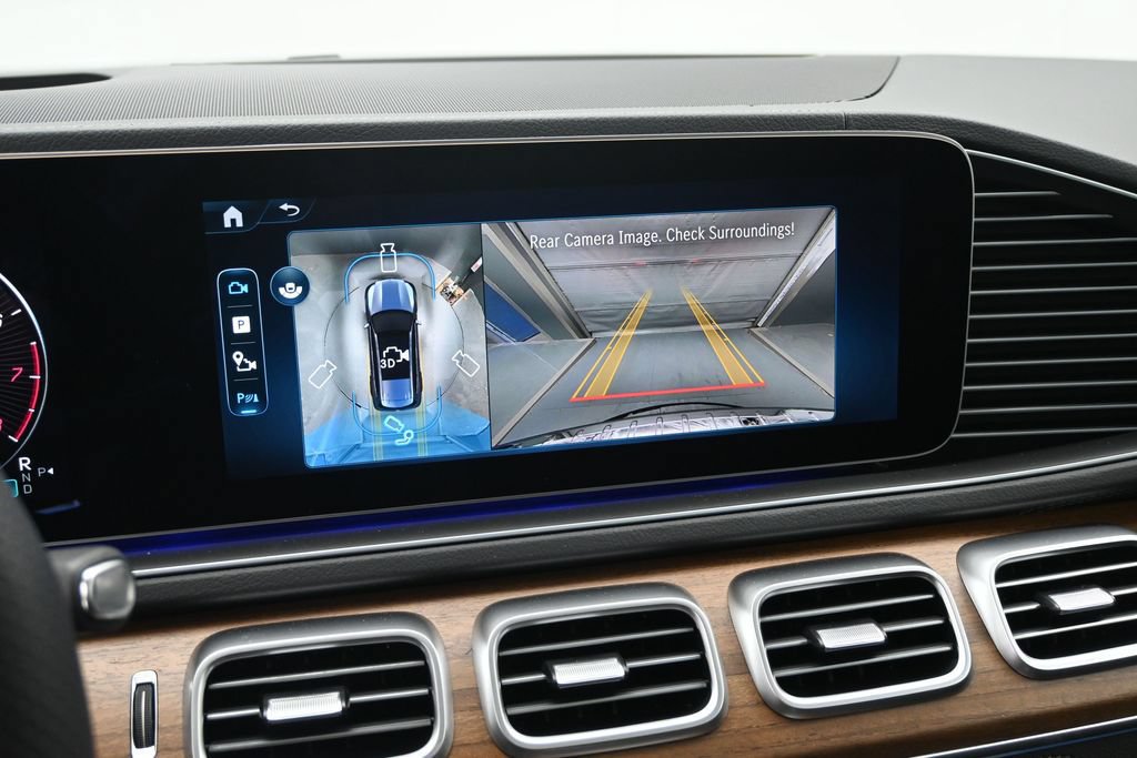 New 2026 Mercedes-Benz GLS 580 4MATIC image 12