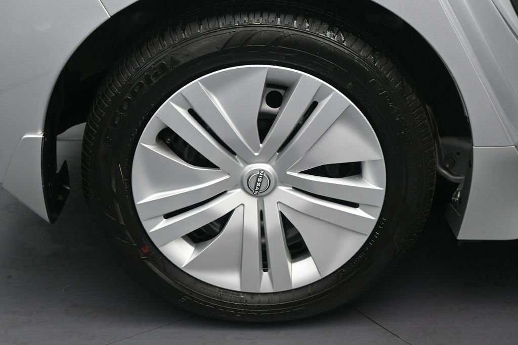 Used 2023 Nissan Leaf S FWD image 32