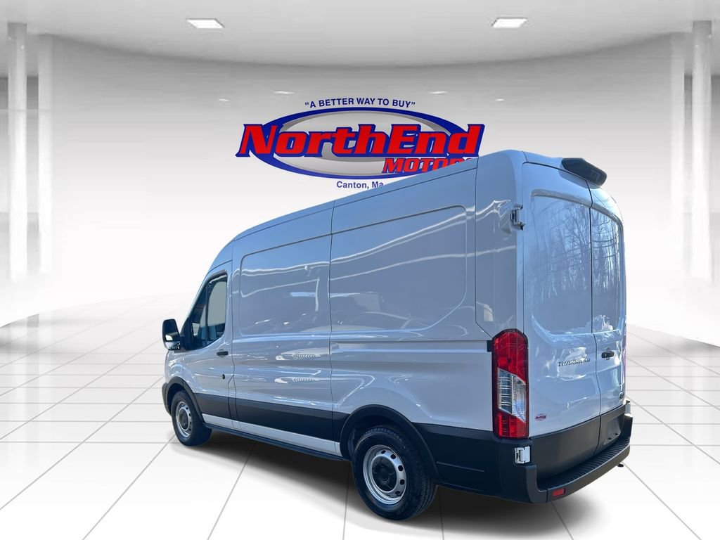 Used 2023 Ford Transit 150 Medium Roof RWD image 5