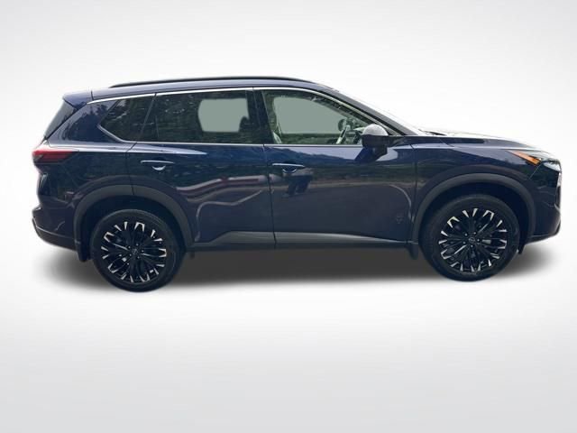 Used 2026 Nissan Rogue SV AWD/4WD image 6