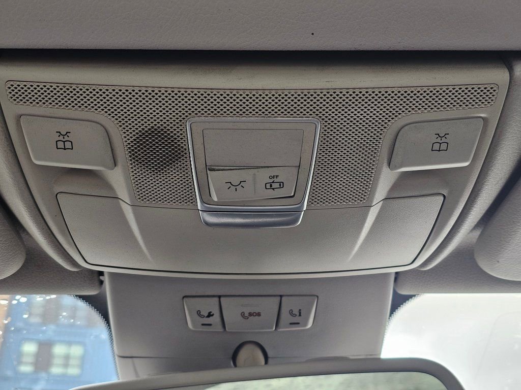 Used 2016 Mercedes-Benz SL 400 image 18