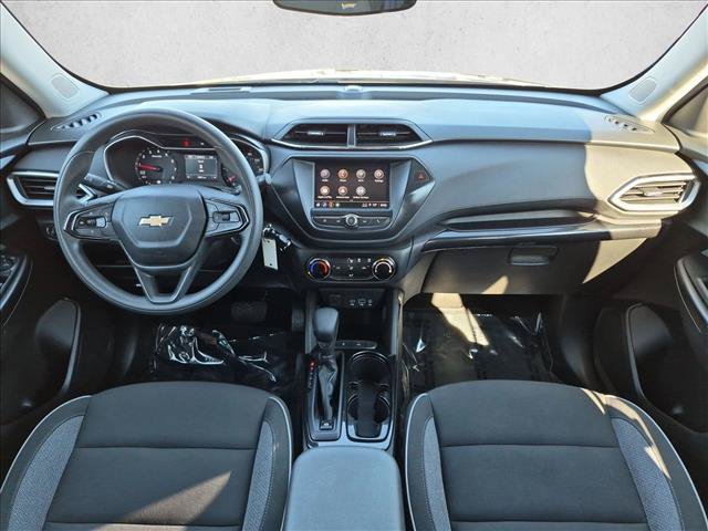 Used 2022 Chevrolet TrailBlazer LS FWD image 17