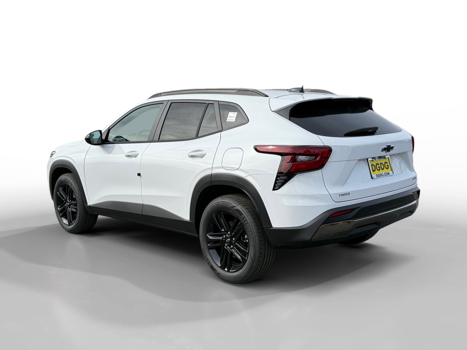 New 2026 Chevrolet Trax ACTIV w/ Driver Confidence Package FWD image 3
