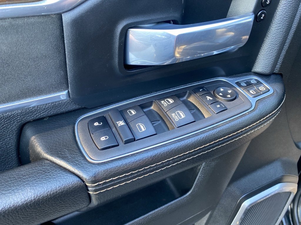 Used 2024 RAM 2500 Laramie image 10