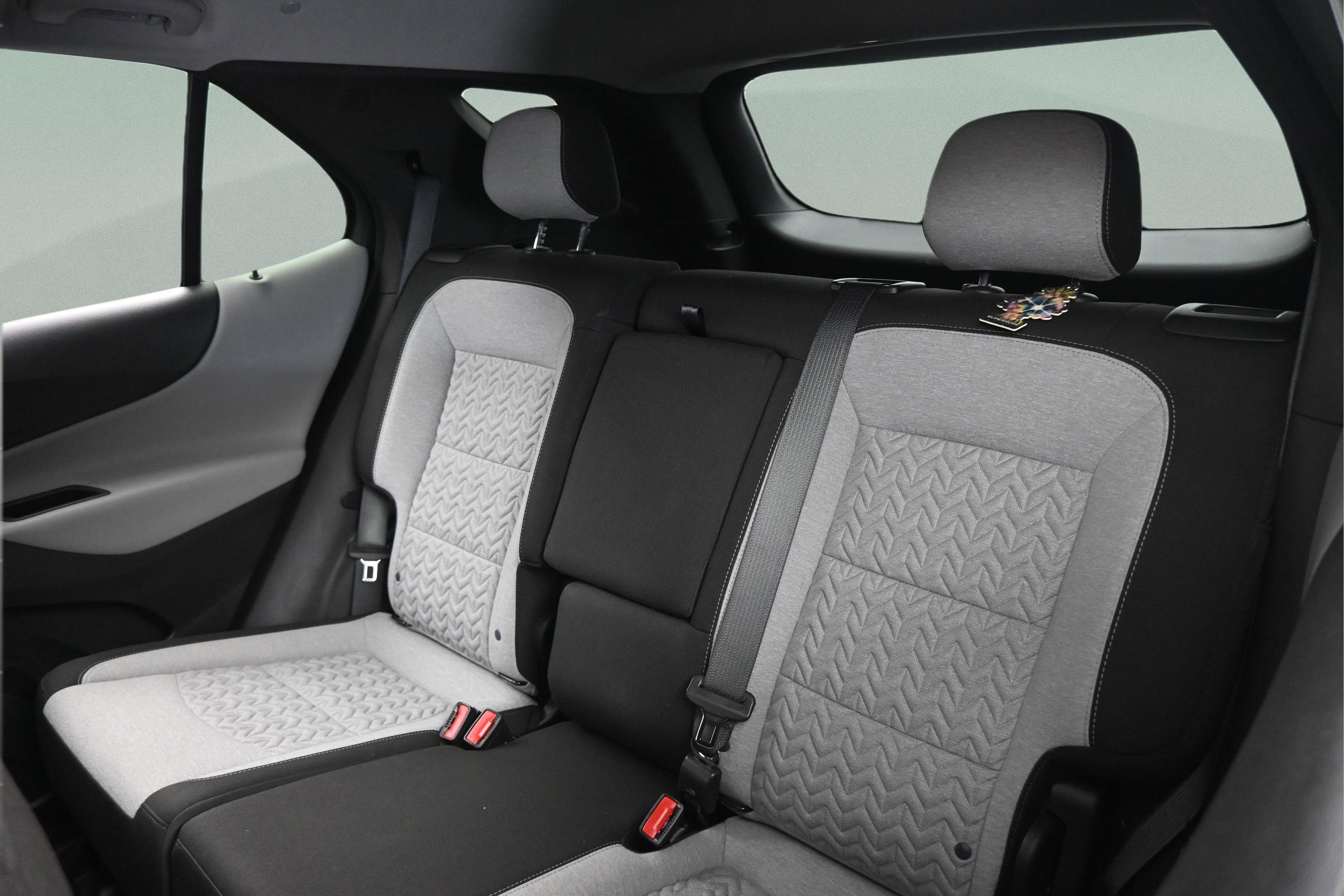 Used 2023 Chevrolet Equinox LS w/ LS Convenience Package FWD image 37