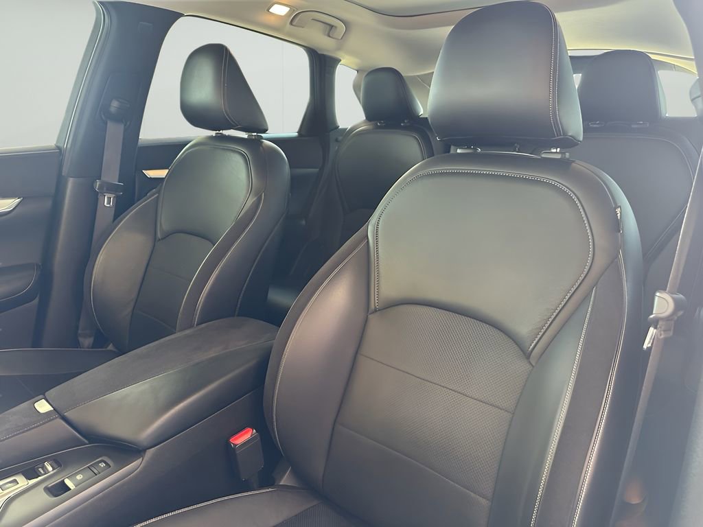 Used 2022 INFINITI QX50 Sensory image 13