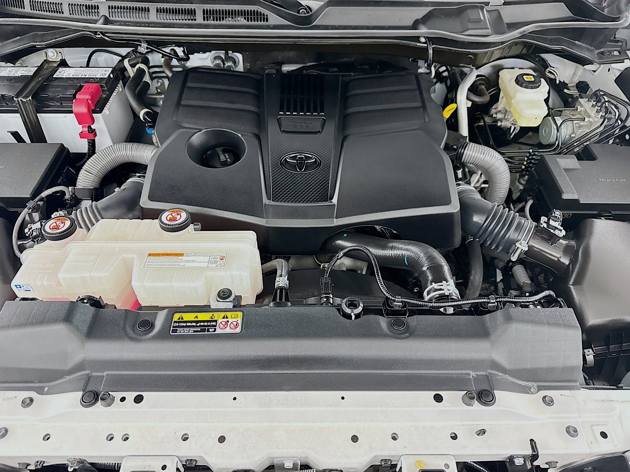 Used 2023 Toyota Tundra Limited AWD/4WD image 10