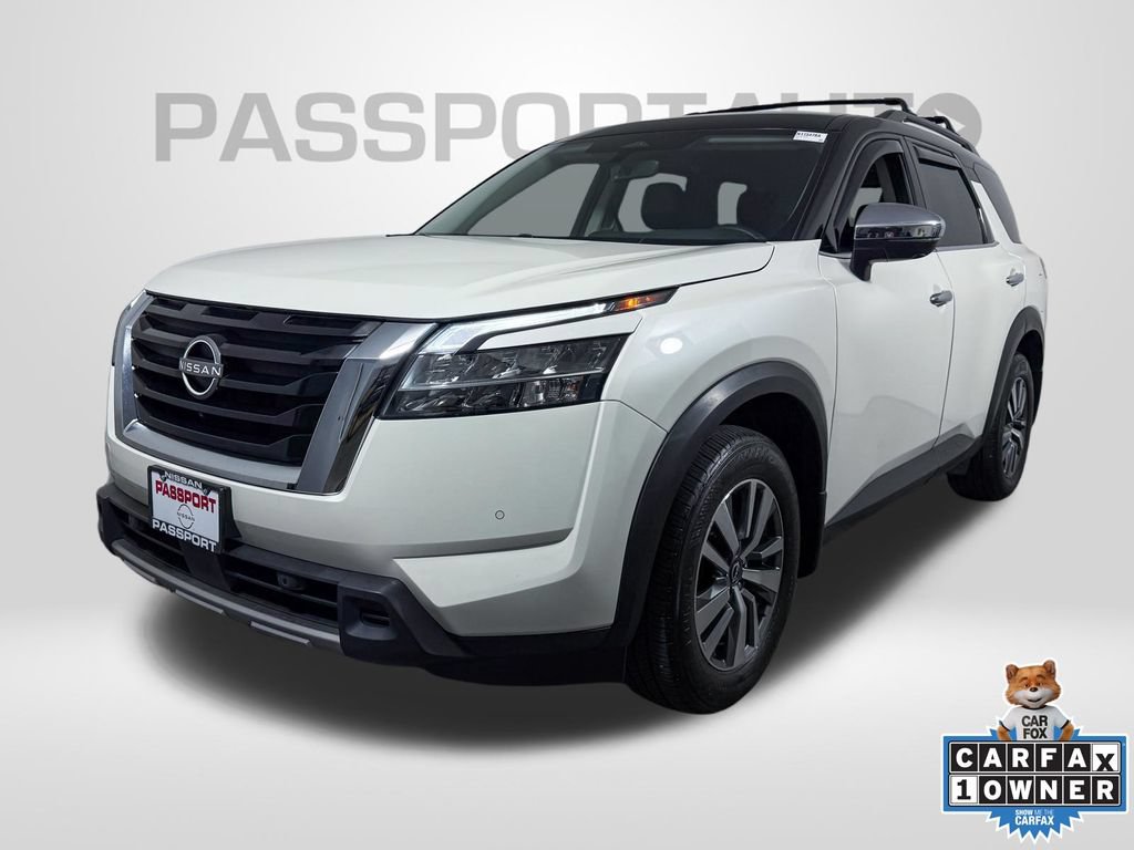 Certified 2024 Nissan Pathfinder SL AWD/4WD image 1