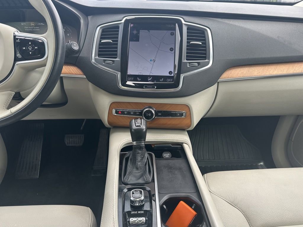Used 2021 Volvo XC90 T6 Momentum w/ Climate Package AWD/4WD image 20