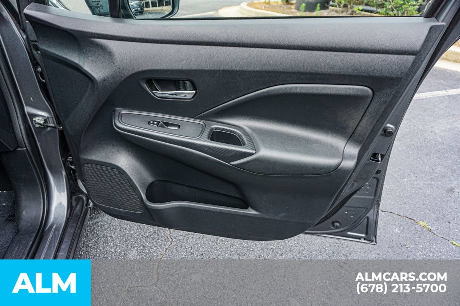 Used 2024 Nissan Versa SV FWD image 48