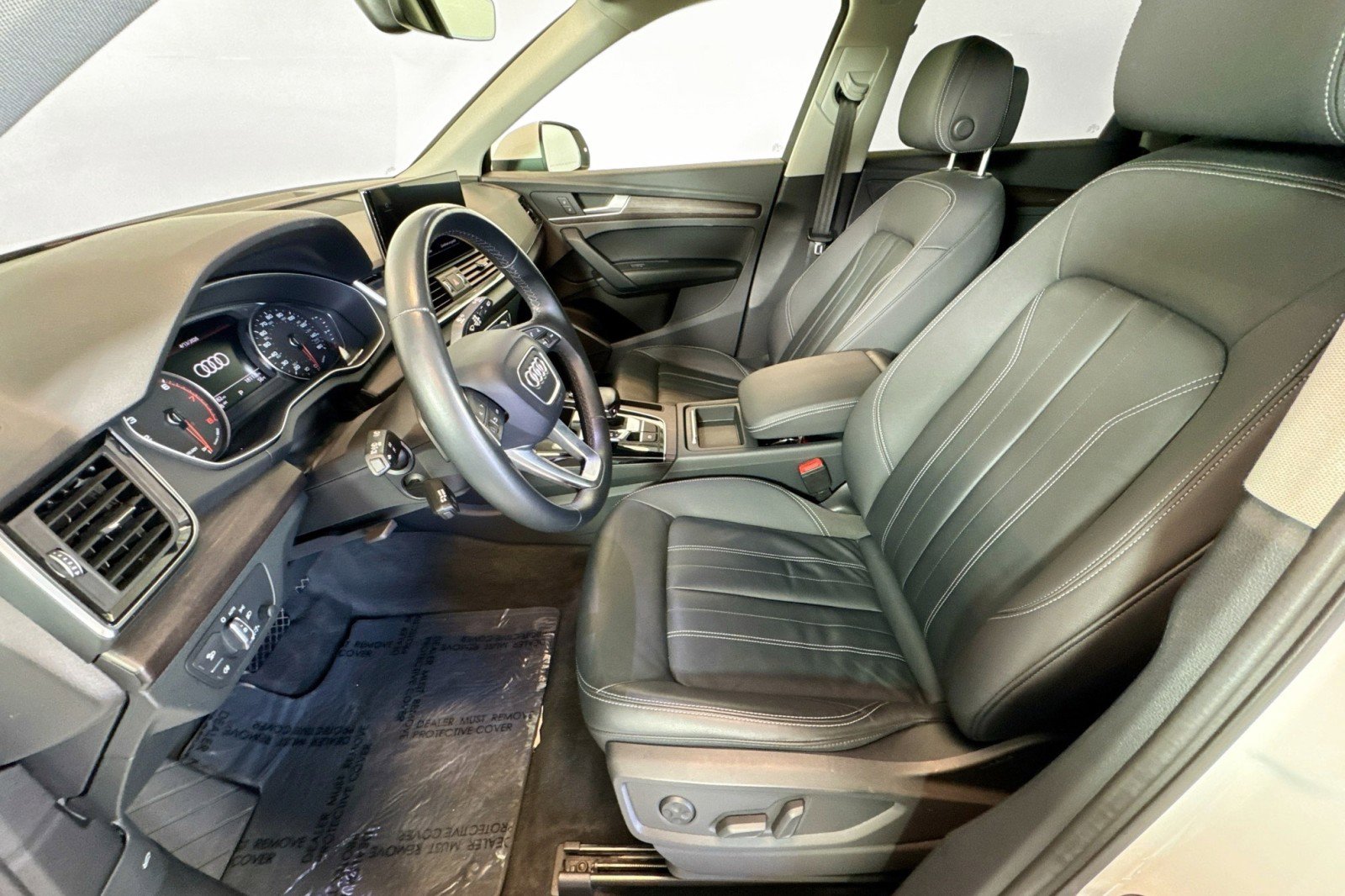 Used 2022 Audi Q5 2.0T Premium w/ Convenience Package image 19