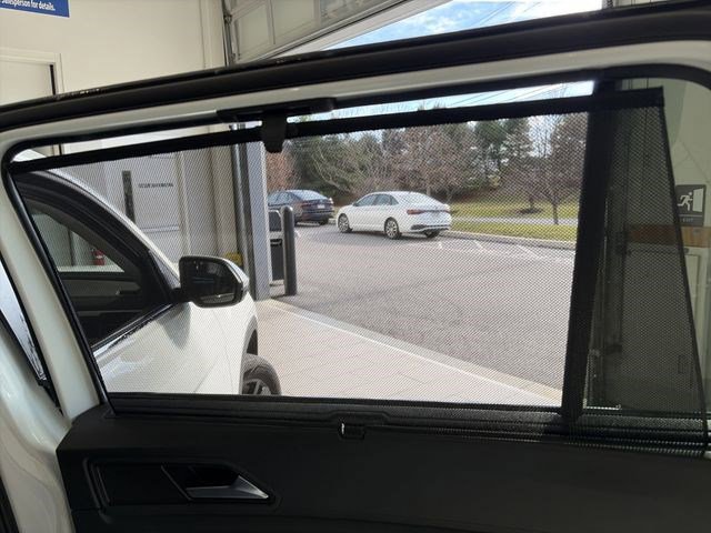 Certified 2022 Volkswagen Atlas SE w/ Black Wheel Package image 34