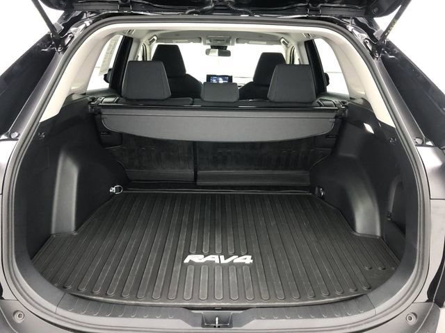 Used 2023 Toyota RAV4 LE AWD/4WD image 23