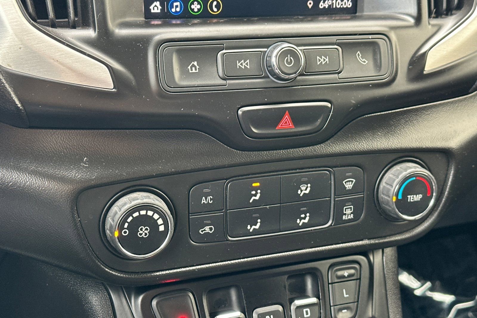 Certified 2021 GMC Terrain SLE image 27