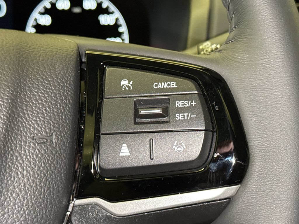 Certified 2026 Honda Odyssey Touring image 32