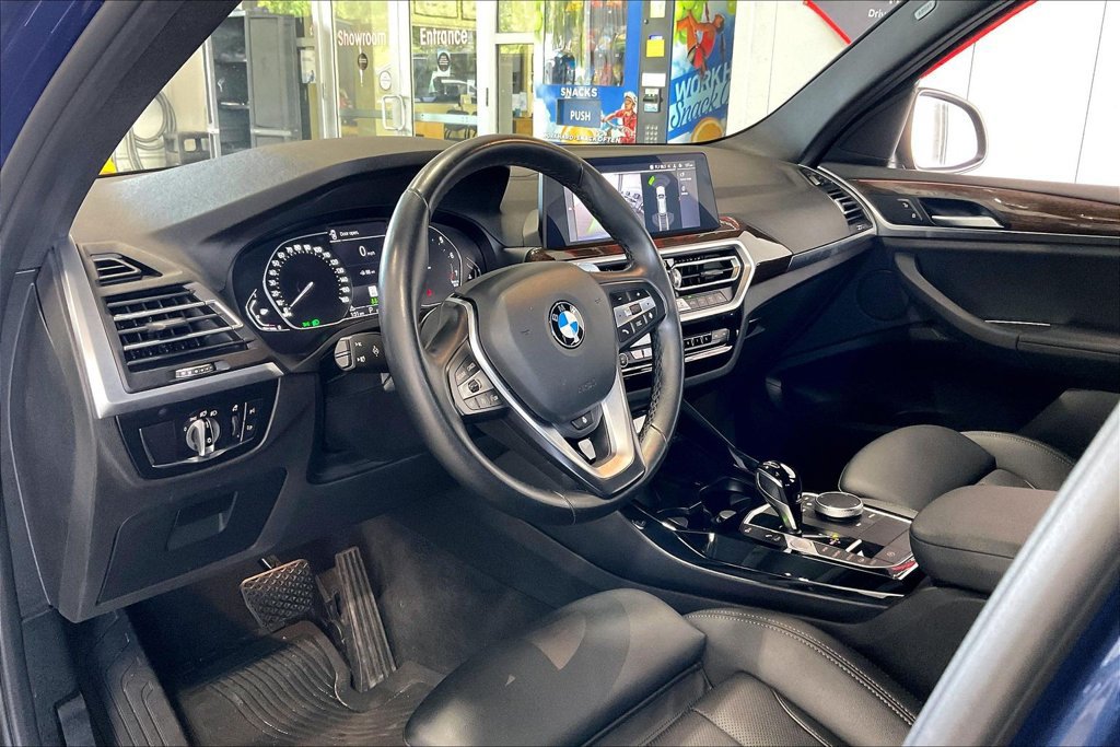 Used 2022 BMW X3 xDrive30i AWD/4WD image 4