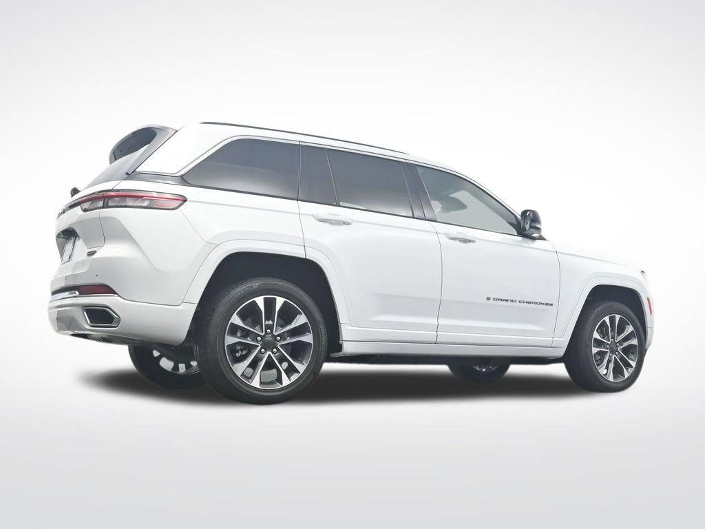 Used 2023 Jeep Grand Cherokee Overland image 35