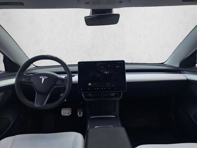 Used 2022 Tesla Model 3 image 15