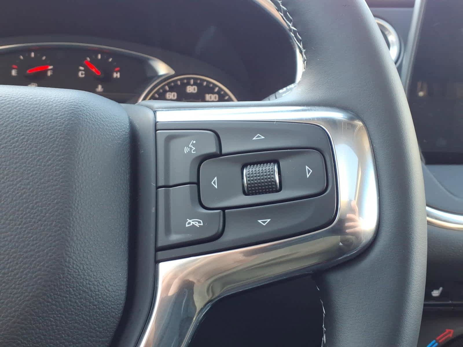 Used 2026 Chevrolet Blazer LT w/ Midnight/Sport Edition AWD/4WD image 16
